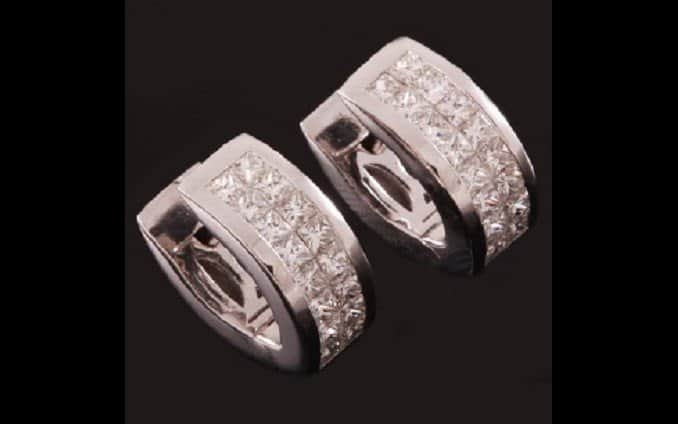 עגילי יהלום 18