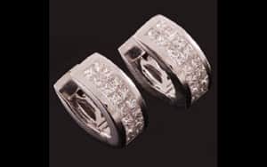 עגילי יהלום 18